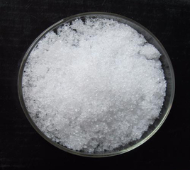 Zirkoniumnitrat (Zr(NO3)3)-Pulver